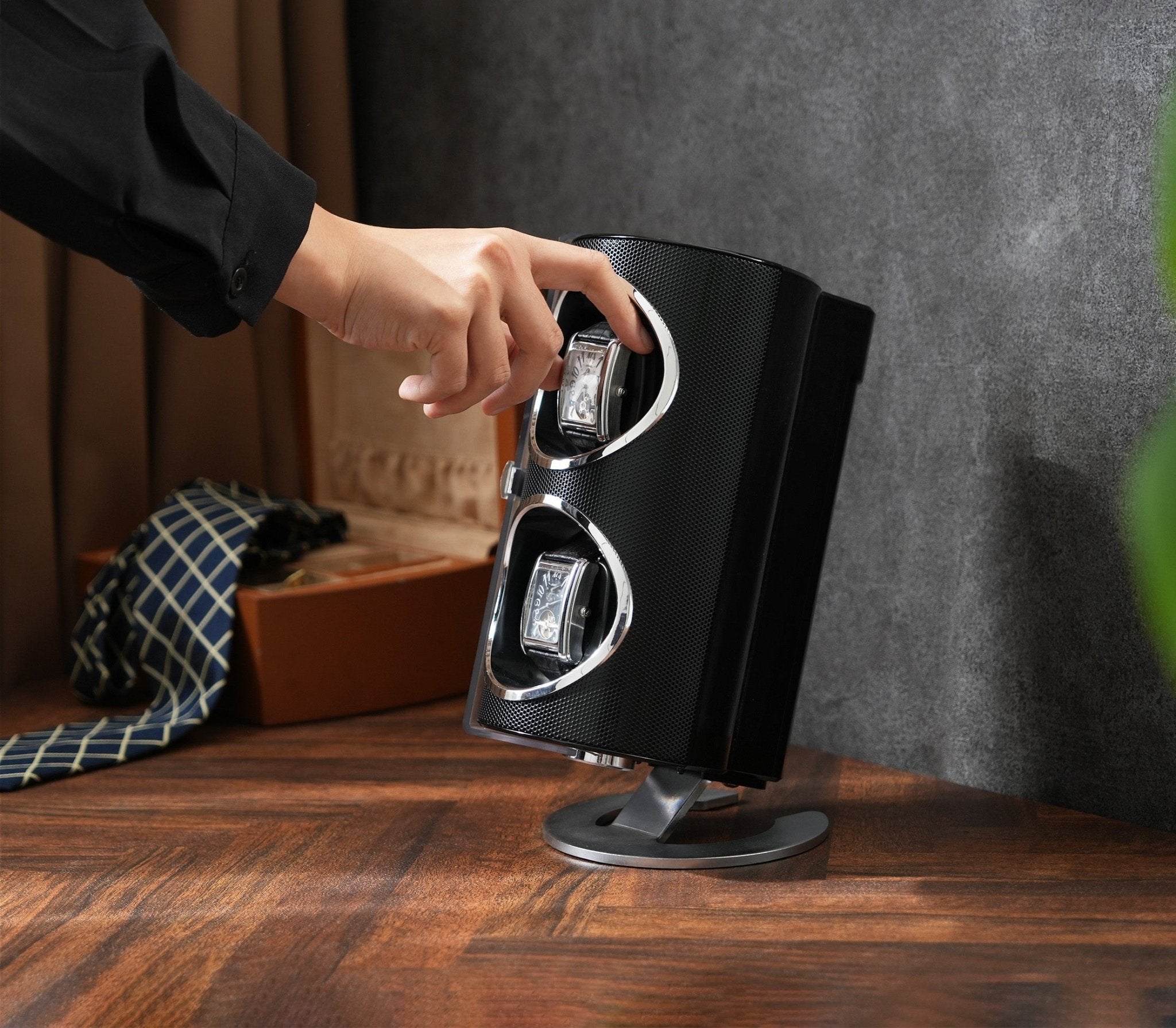 Plastic watch winder - Jebely